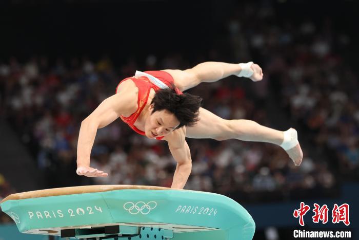 巴黎奥运会中国男团惜败日本摘银，0.532分差距成