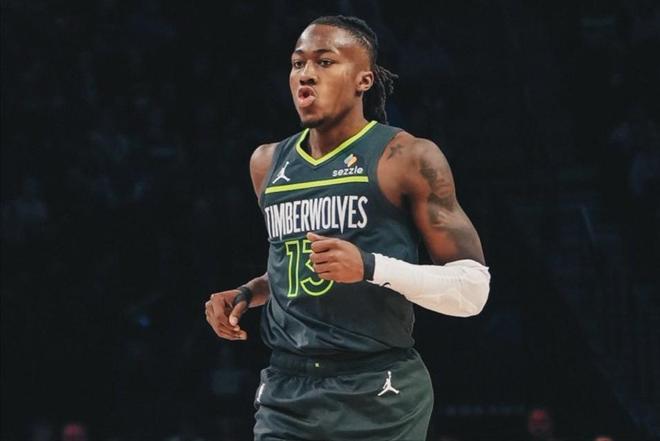 火箭队错失三大交易目标致排名滑落 休赛期或全